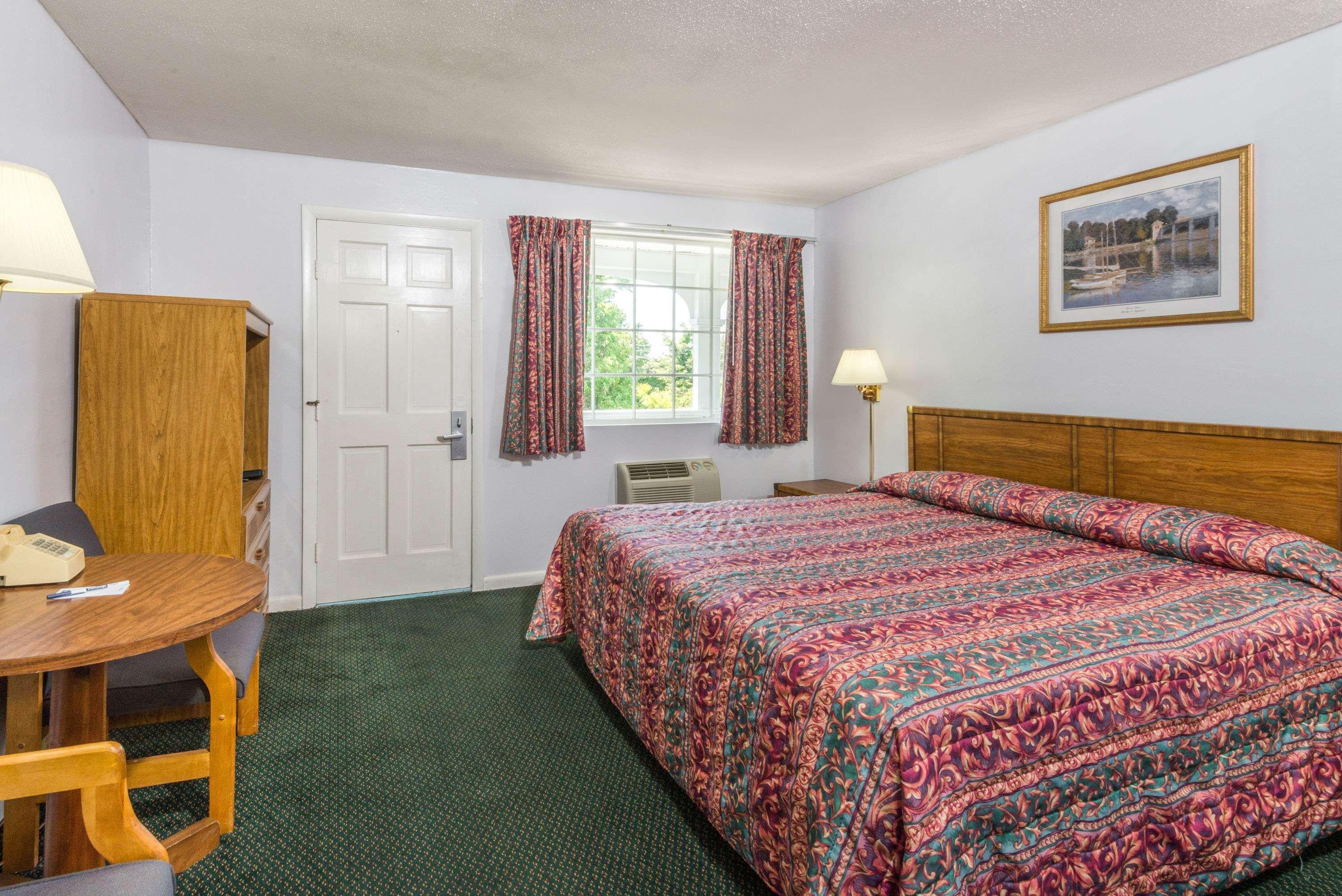 Travelodge By Wyndham Cape Cod Area West Dennis Esterno foto