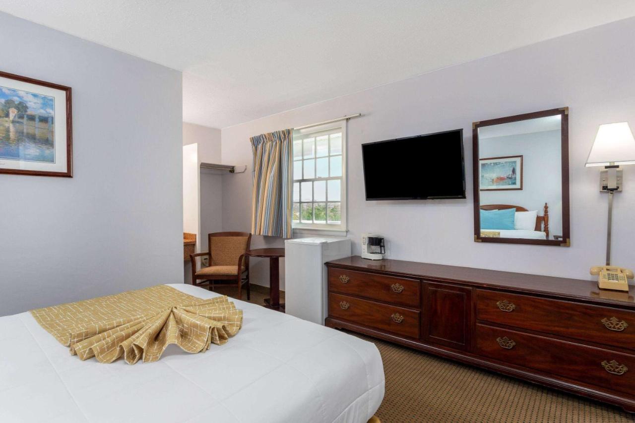 Travelodge By Wyndham Cape Cod Area West Dennis Esterno foto