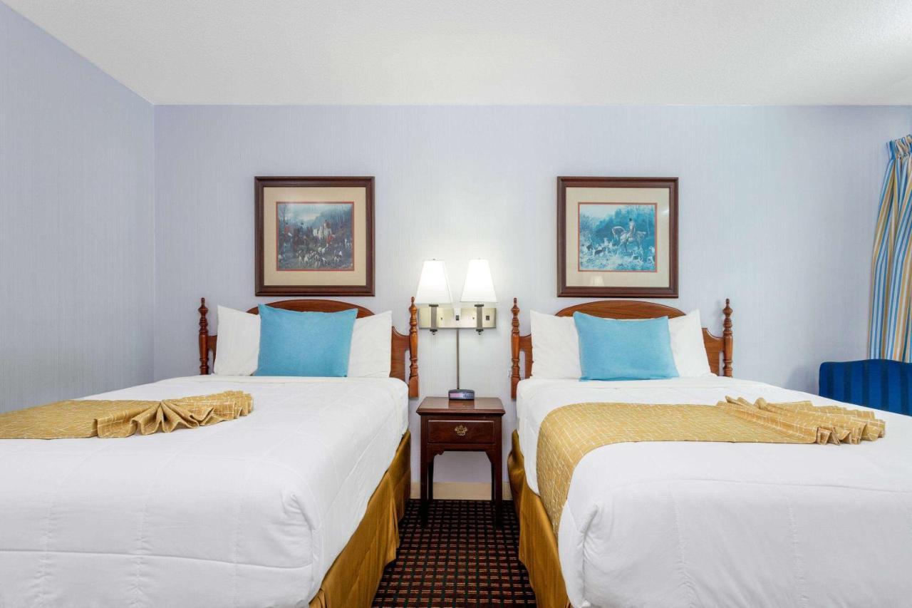 Travelodge By Wyndham Cape Cod Area West Dennis Esterno foto
