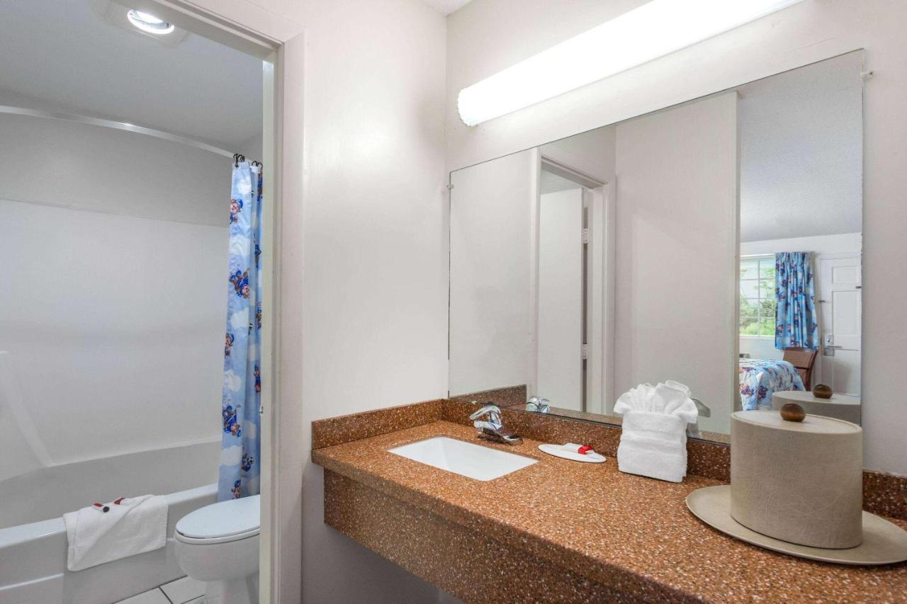 Travelodge By Wyndham Cape Cod Area West Dennis Esterno foto