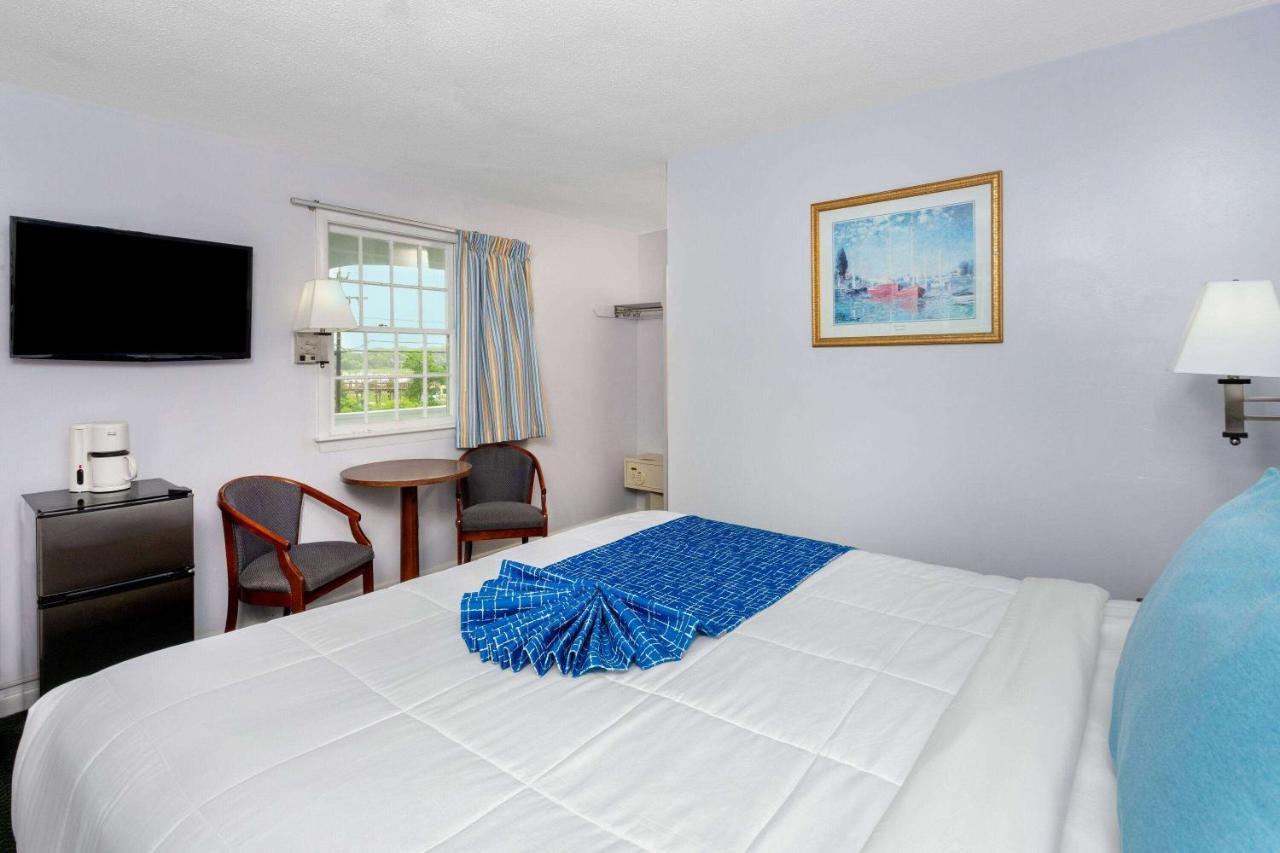 Travelodge By Wyndham Cape Cod Area West Dennis Esterno foto