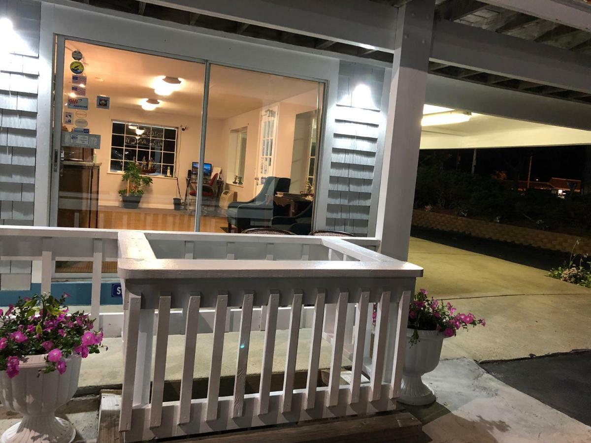 Travelodge By Wyndham Cape Cod Area West Dennis Esterno foto