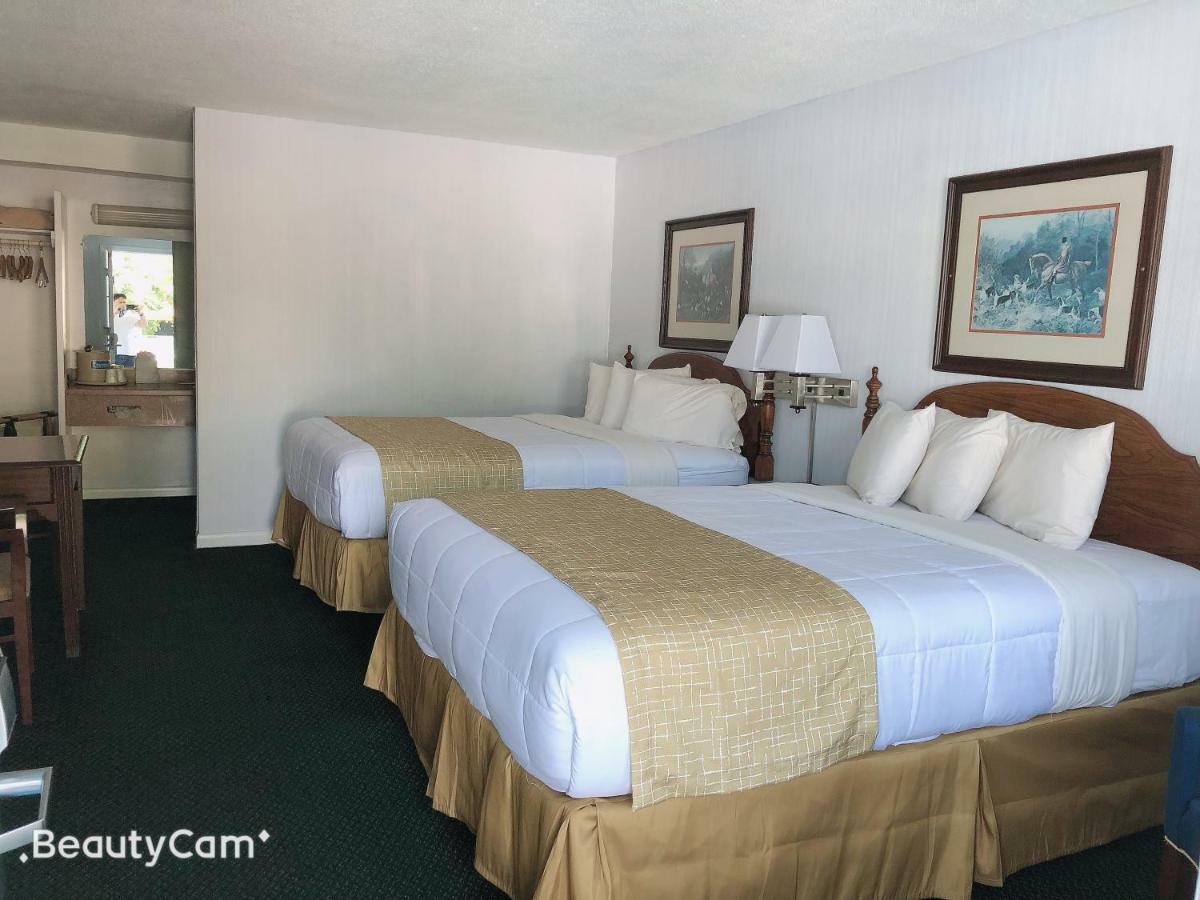 Travelodge By Wyndham Cape Cod Area West Dennis Esterno foto